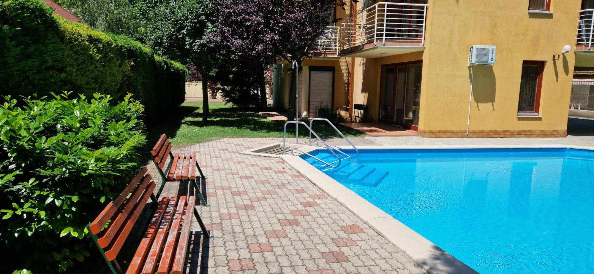 Siofoki Beach Apartman Exterior photo